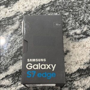 MINT Samsung Galaxy S7 Edge SM-G935P - 32GB Black (Sprint) - Original Box & Accs